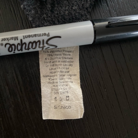 Gray Short Sleeve Pocketed Knit Top Cuffed Sleeve / Cherish / Oversized Size S - Picture 6 of 6